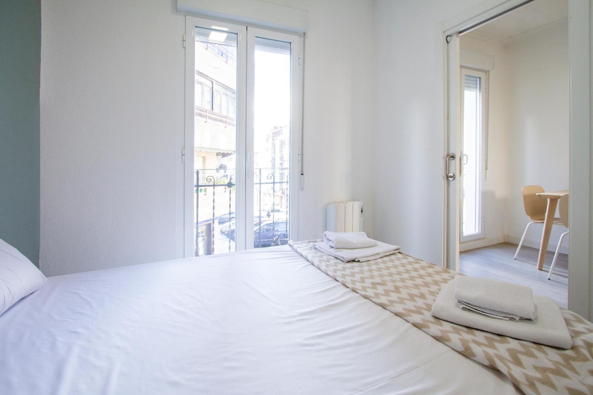 Apartamentos Tetuan Sandino Madri Exterior foto